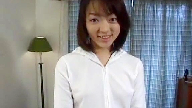 シャイな日本人アマチュアが初めて処女マンコを計測される！