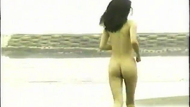 Japanese Beach Run with Nude Pretty Lady for Ultimate XXX Pleasure