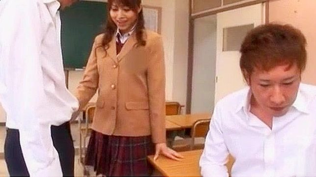 Asian Teacher Akiho Yoshizawa Gives Blowjob Lessons to Students
