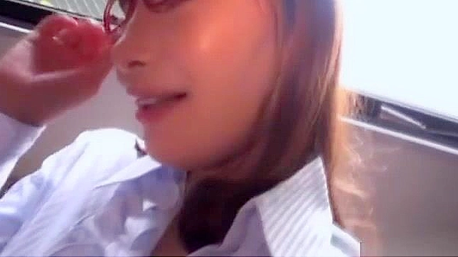 Japanese Porn Video - Office Babe Gets Fucked after Removing Clothes