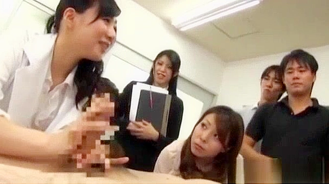 日本のポルノビデオ - 会議室でのエッチな先生たちのファック祭り！