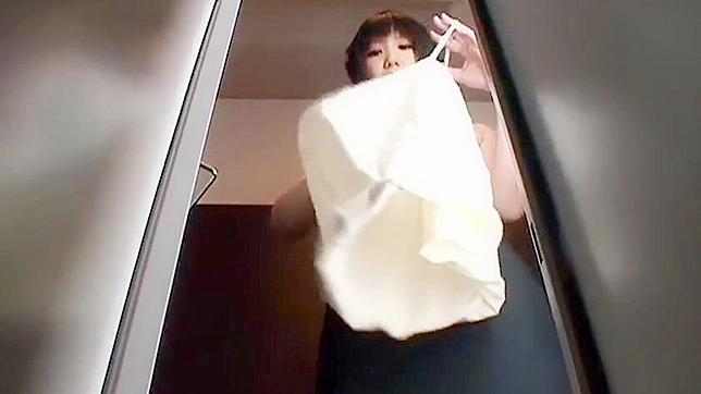Naked Japanese Office Ladies Undress in Steamy Locker Room Showers