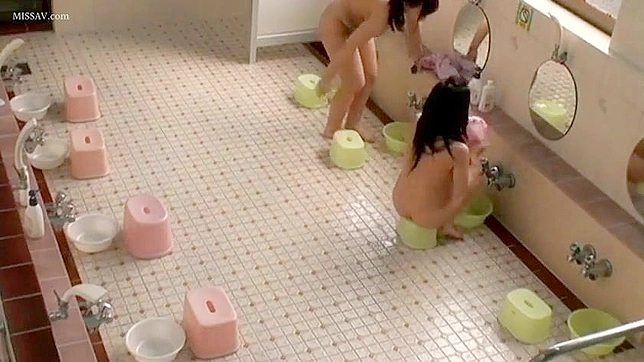 Nude Japanese Beauties in Public Shower Voyeur Scene!