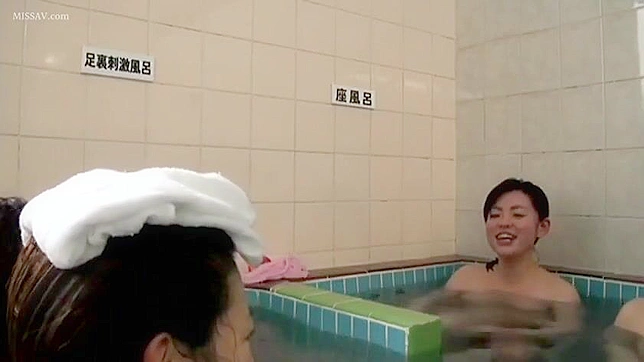 Voyeurism at Its Hottest! Public Shower Spying on Nude Japanese Girls!