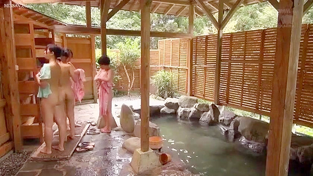 Steamy public onsen reveals lusty Japanese schoolgirls' nude bodies, #onsen #voyeur