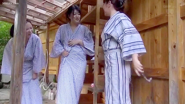 Voyeur's spy camera in public onsen captures lusty Japanese schoolgirls disrobing and nude gils!