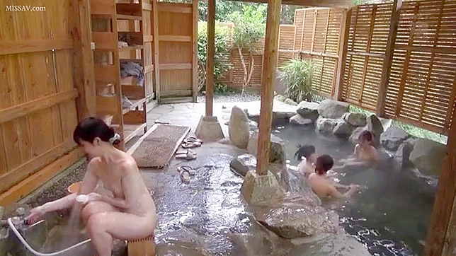 Voyeur's Paradise ~ Nude Japanese Schoolgirl's Bodies in Public Hot Springs!