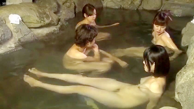 Risque Escapades! Naked Japanese Schoolgirls with a Voyeur in the Onsen!