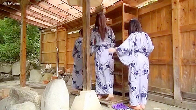 Onsen Lust: Naked Japanese Schoolgirls with a Pervy Voyeur!