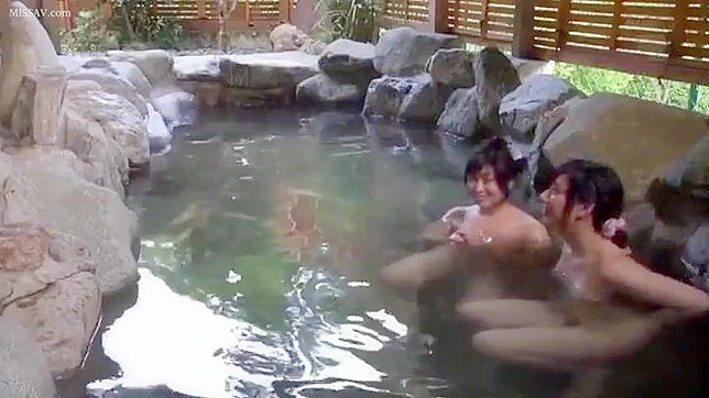 Nude bathing spying! the hot springs in Japan offer a feast for the eyes with naked girls and their wet pussies!