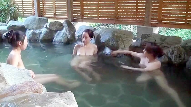 Voyeur Porn at Its Best! Nude Japanese Girls Undressing, Bathing & Exposing Big Boobs & Pussy!