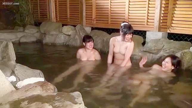 Sneaky Voyeur's Delight! Public Onsen with Nude Japanese Girls Undressing and Bathing
