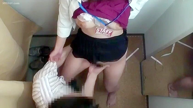 Raw Japanese pussy-licking delight caught by hidden camera in mall dressing room!
