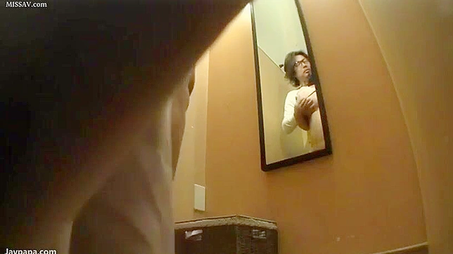 Caught on Spy Camera! Juicy J-Babe's Ass in the Fitting Room!