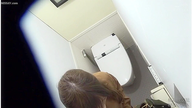Pissing and Masturbating Japanese Lady Caught on Camera! You Won't Believe Your Eyes!
