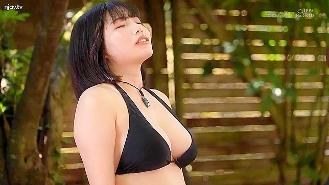 Japanese girlfriends explore sensual touch massage techniques