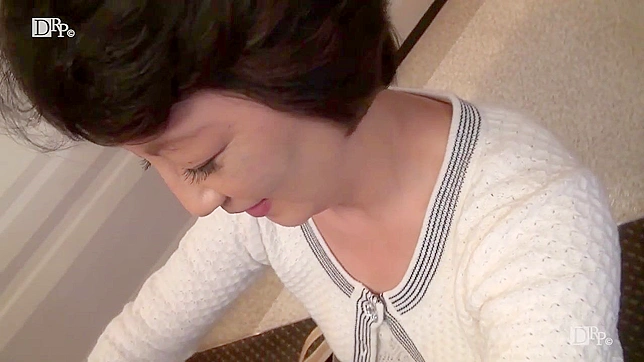Cum hungry Japanese mature in a corduroy dress suck young dick