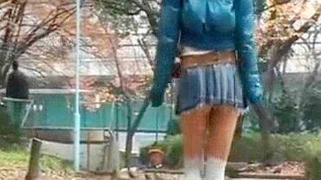 Jap babe public peeing outdoor fun in Japan - must-watch Japanese porn