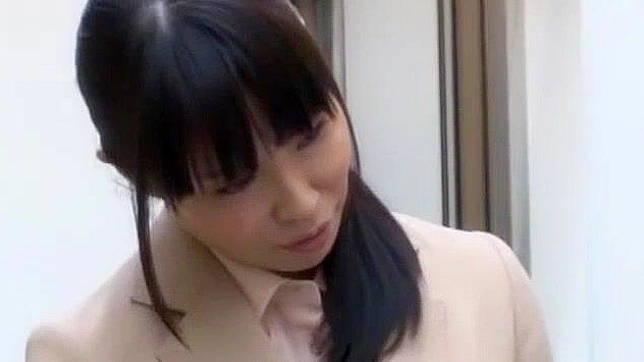 Horny Japanese Model Eriko Miura in Hottest Outdoor JAV Movie