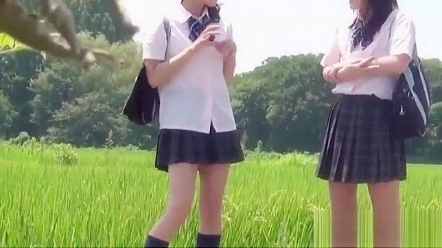 Jav-tastic! Japanese Students Peeing in Public