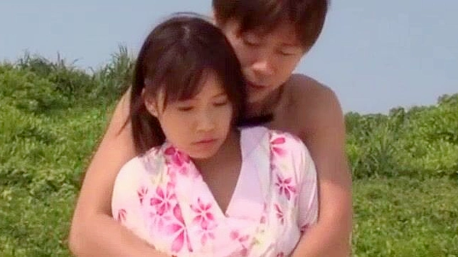 Horny Japanese Chick An Shinohara in Crazy Outdoor Beach JAV Video