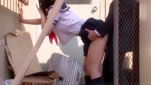 Jav Teens Chloe Fujisaki & Reina Akitsuki in Outdoor Crazy Fun - Tsubomi Behind the Scenes