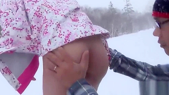 Jav Amateur Itsuka Fucks in the Snow in Hokkaido - Uncensored Porn Video