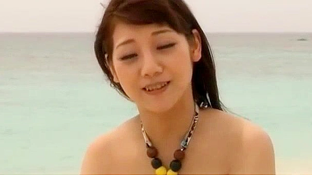 Japanese Pornstar Rei Mizuna in Racy Beach JAV Video