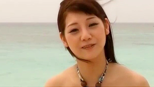 Japanese Pornstar Rei Mizuna in Racy Beach JAV Video