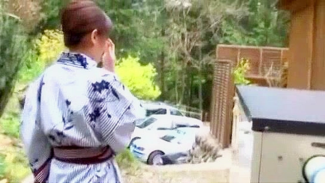 Ai Komori, the Japanese MILF Gets Tit Fucked Outdoors