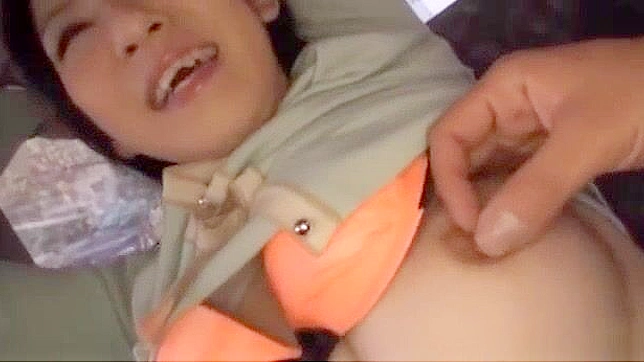 JApanese AV Superstar Fucked with Dildo - Explosive Backseat Action!