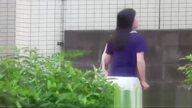 Jav Cuties Peeing at Secret Places Around Town Revealed!