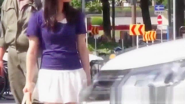 Jav Cuties Peeing at Secret Places Around Town Revealed!