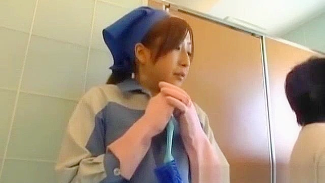 Jav Toilet Attendant Screenshot ~ Japanese Bathroom Cleaning Fetish ~ Javfull