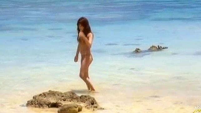 Jav Porn ~ Rio Fujisaki's Lovely Blowjob on the Beach