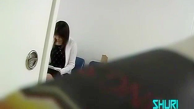 Japanese Slut in Public Outdoor JAV - Absolutely Mind-Blowing!