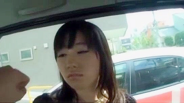 Jav Girl Azusa Nagasawa Masturbating in Car - Must Watch!