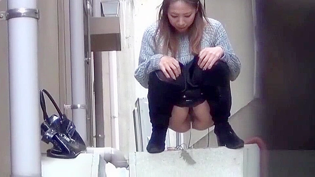 Jav Porn ~ Asian Babes Piss in Alley - Extreme Jap Water Sports