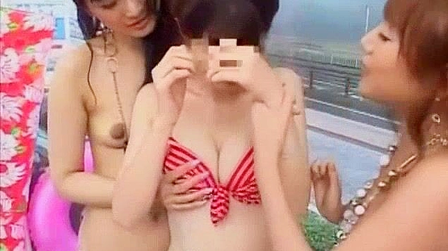 Japanese Girl's Amazing Outdoor Fun - Reality JAV Clip