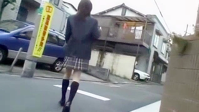 Japanese Teen in Crazy Outdoor JAV - Unmissable Porn Video