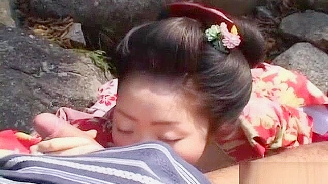 Jav Porn - Kotone Yamashita in Kimono Outdoors