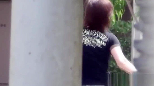 Jav Hottie Peeing Outdoor - Exclusive Japanese Pissing Scene