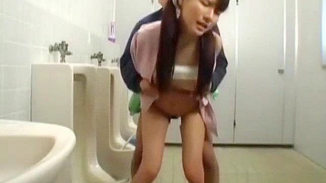 Explore Japanese bathhouse with JAV star in hot steamy scene