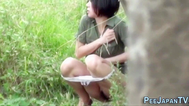 Japanese Pissing Fetish In Weird Public Park