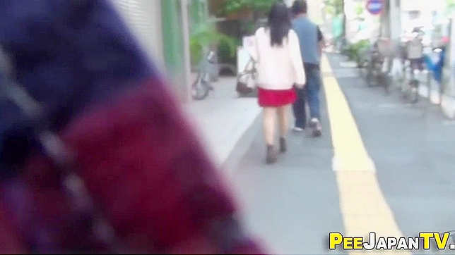 Japanese Teen Piss Public - Oriential Porn Video