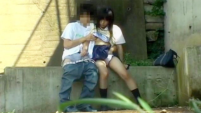 Jav Porn ~ Asian Sweetie and Her Guy Having Sex on Steps Outside