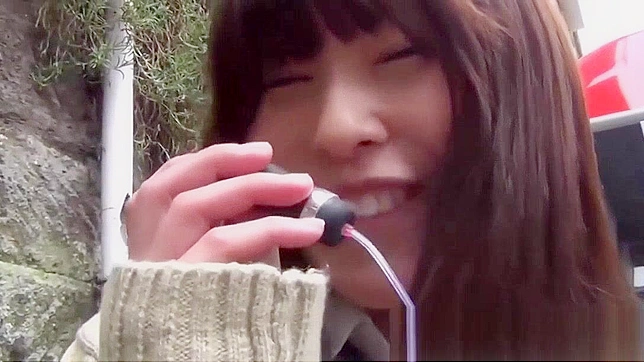 Jav Outdoor Cunt Flash ~ Cum Inside Japanese Pussy in Public