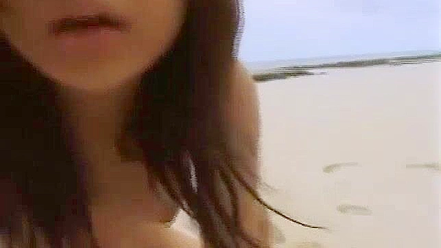 Japanese Pornstar Kaede Fujisaki in Exotic Outdoor Cunnilingus Scene