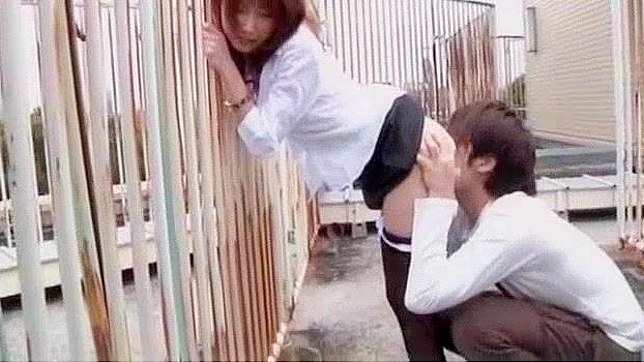 Japanese slut Yua Kisaki in Horny Fingering, Outdoor JAV video