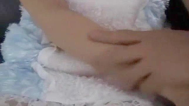 Japanese Pornstar Kokoro Hanano Gives Mind-Blowing Cunnilingus in JAV Video